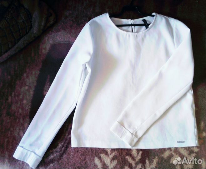 Школьная блузка с длинным рукавом