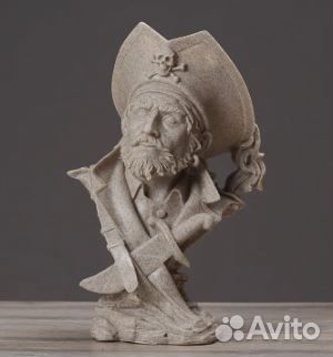 Скульптура Пирата