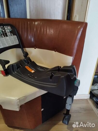 Автокресло Britax romer Baby-safe plus II+ Isofix