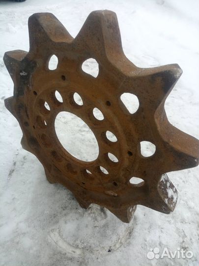 Ведущие колесо тт4