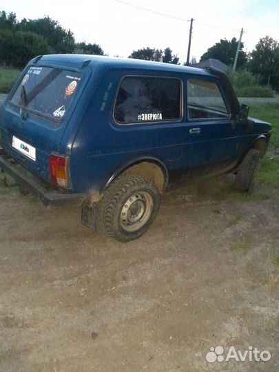 LADA 4x4 (Нива) 1.7 МТ, 2001, 135 000 км