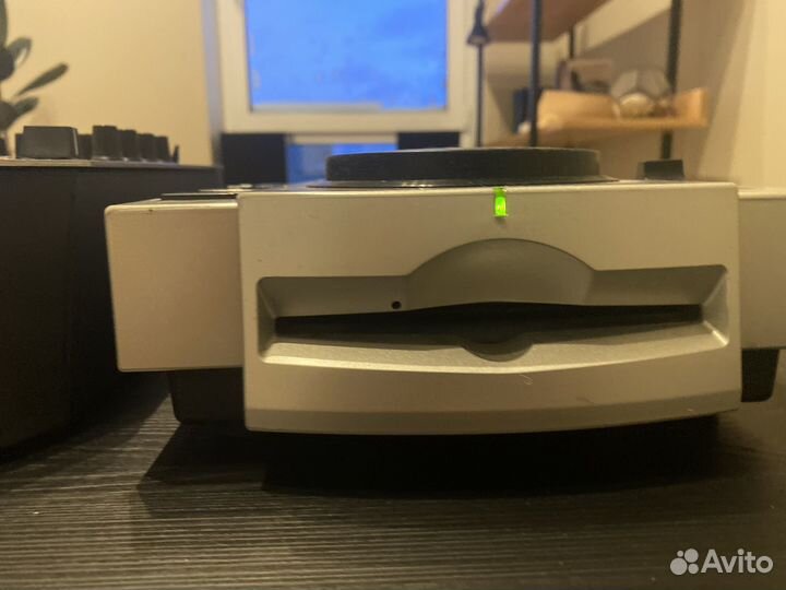 Комплект Dj Pioneer CDG-100S + Behringer vmx 200