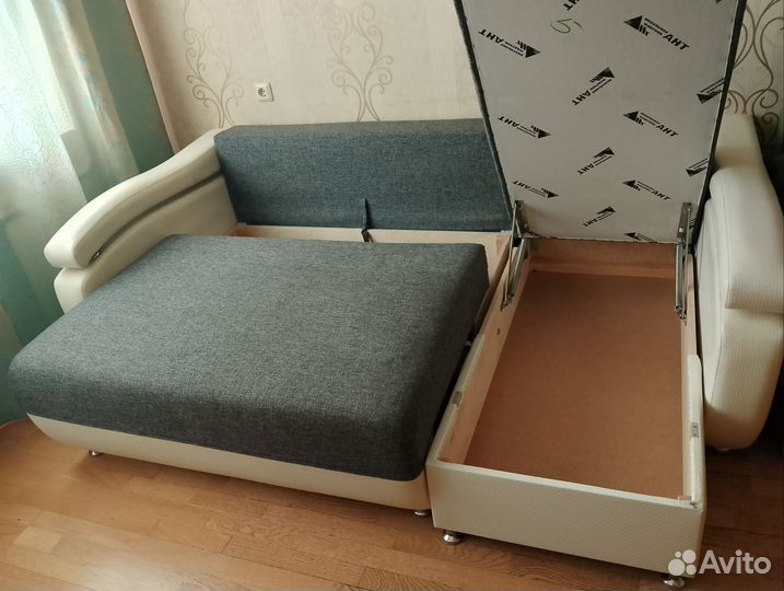 Угловой диван бу