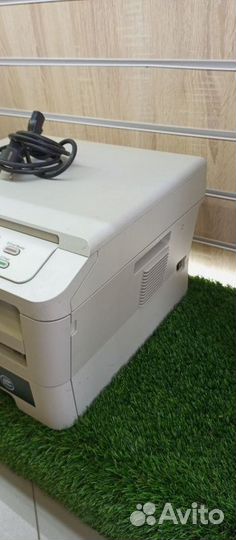 Мфу Brother DCP-7055R