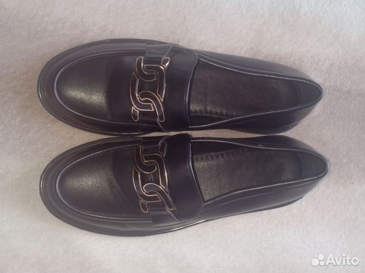 Лоферы женские