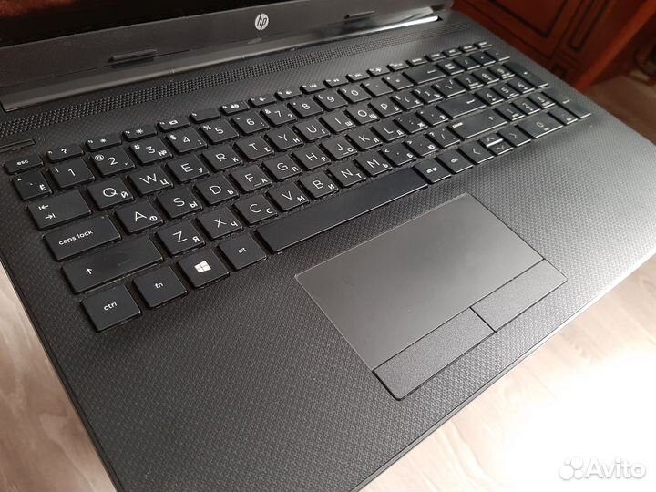 Ноутбук HP 15