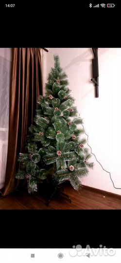 Елка пушистая (сосна) 210 см