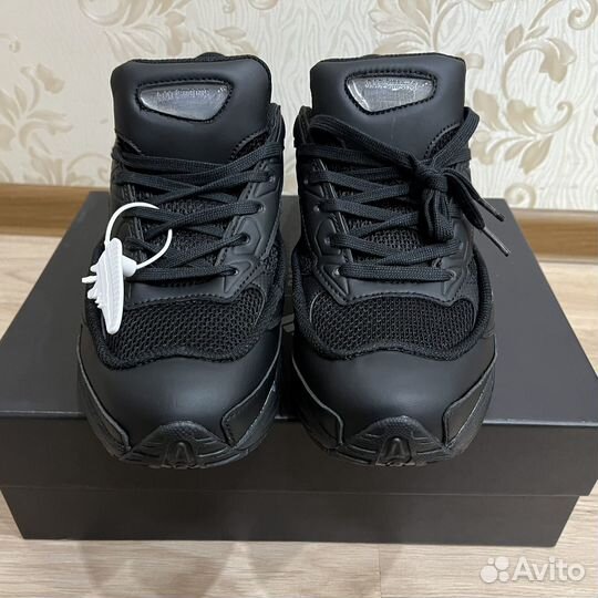 Кроссовки Adidas raf simons ozweego 3 bunny