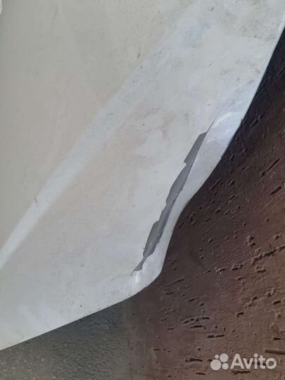 Капот на volkswagen polo