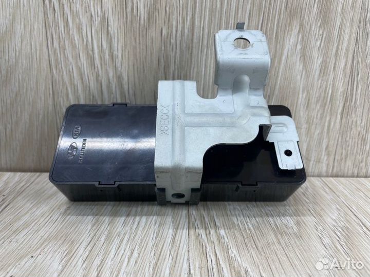 Блок управления сиденьем Hyundai Ix35