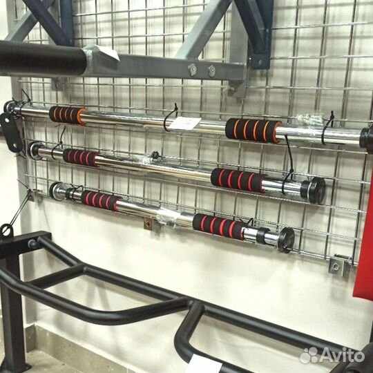 Турник в дверной проем и межстенный