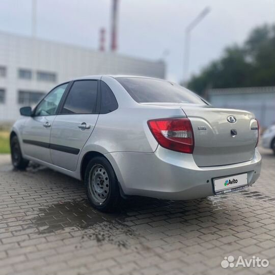 LADA Granta 1.6 МТ, 2015, 148 000 км