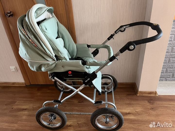 Коляска детская повышенной проходимости