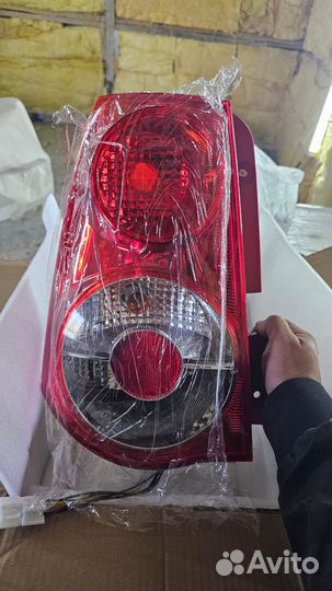 Задние фары