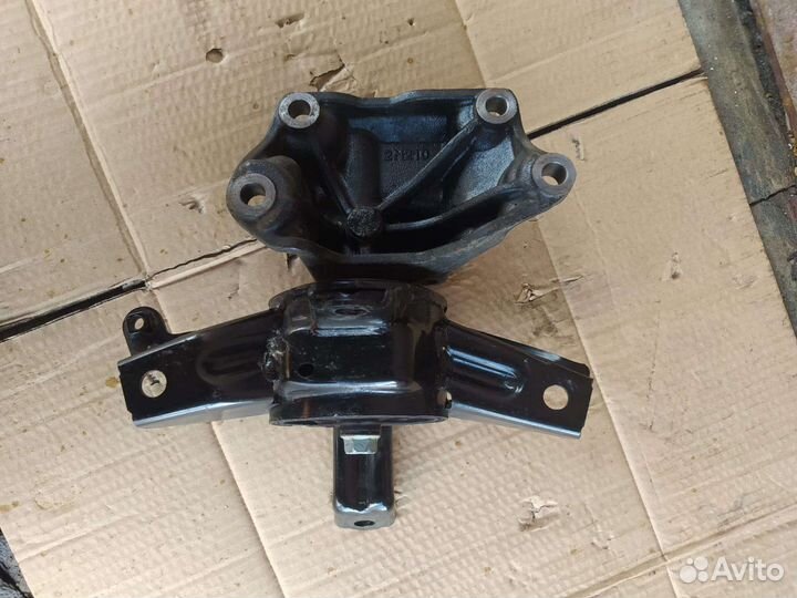 Опора кпп левая Hyundai SantaFe 4 2022