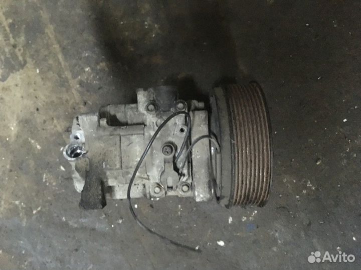 Компрессор кондиционера RF5C