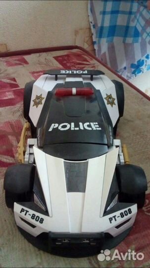 Продам машинку робота