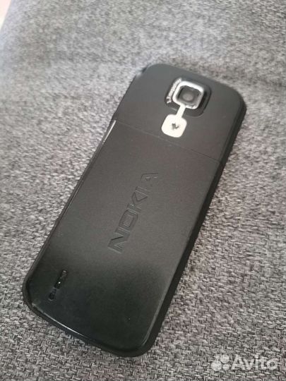 Кнопочный телефон Nokia