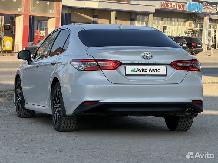 Toyota Camry 2.5 AT, 2021, 110 000 км