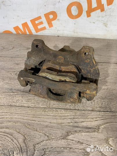 Суппорт передний левый Fiat-Фиат Albea 2003