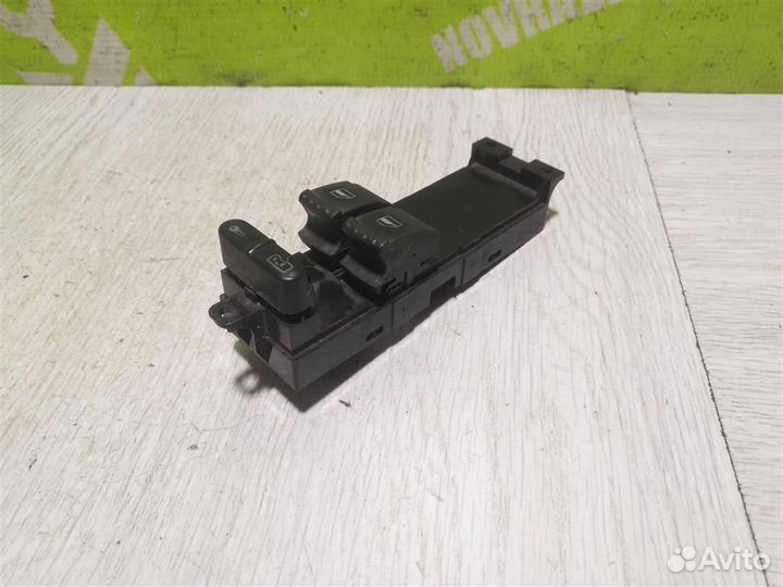 Блок управления стеклоподъемниками Шкода Октавия