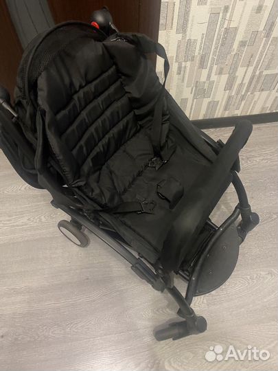 Прогулочная коляска yoya