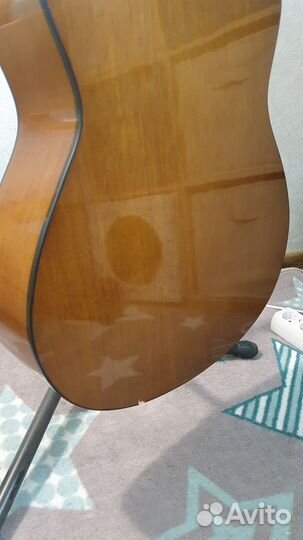 Классическая гитара yamaha c40