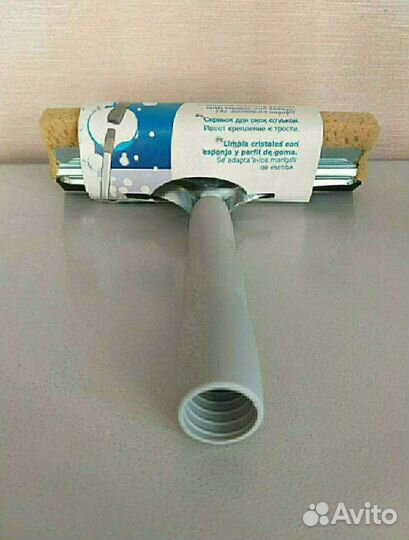 Скребок для окон стеклоочиститель Италия новый