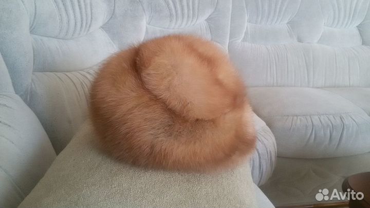 Продам женскую новую шапку из куницы