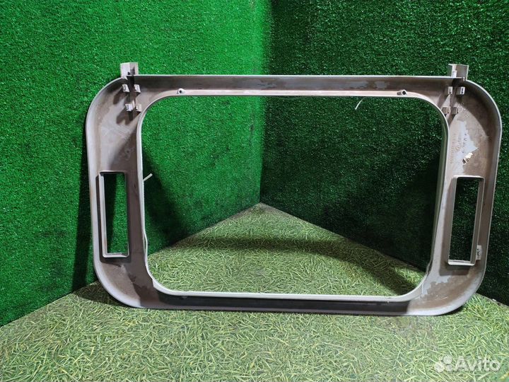 Рамка люка MAN TGA 2004 81629410090