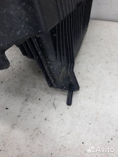 Корпус воздушного фильтра Renault Clio хэтчбэк 3