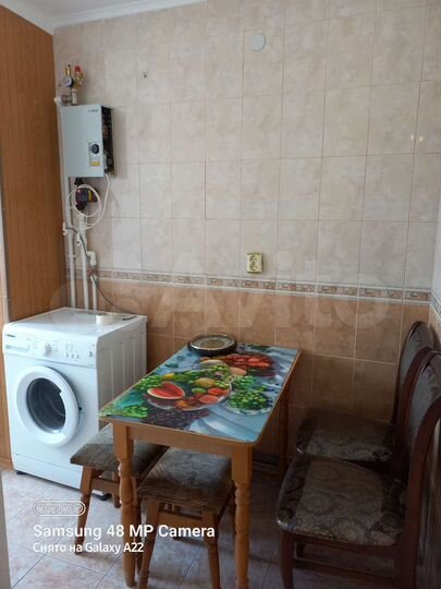 2-к. квартира, 56 м², 2/5 эт.