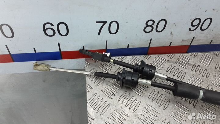 Кулиса Fiat Sedici 2006