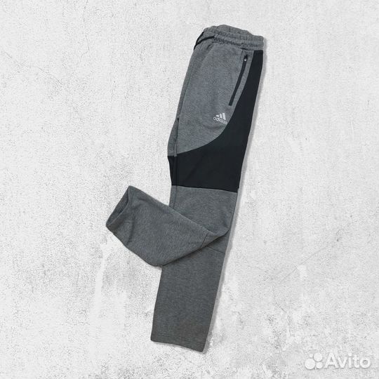 Спортивный костюм Adidas