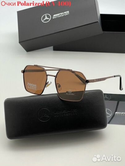 Солнцезащитные очки Mercedes Benz