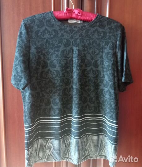 Джемпер с коротким рукавом.размер 52-54