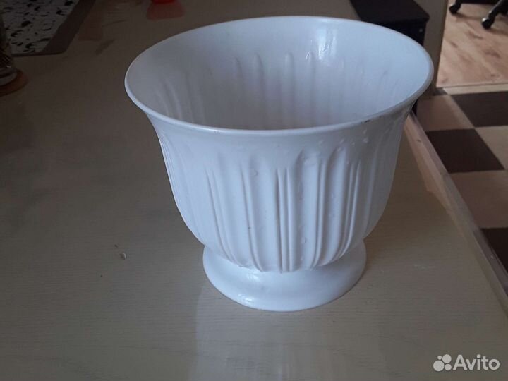 Кашпо горшок для цветов