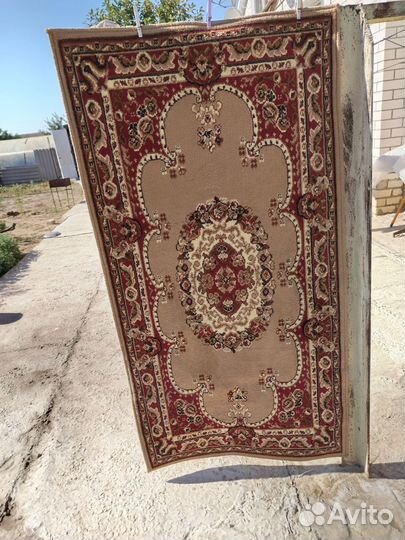 Ковер шерстяной