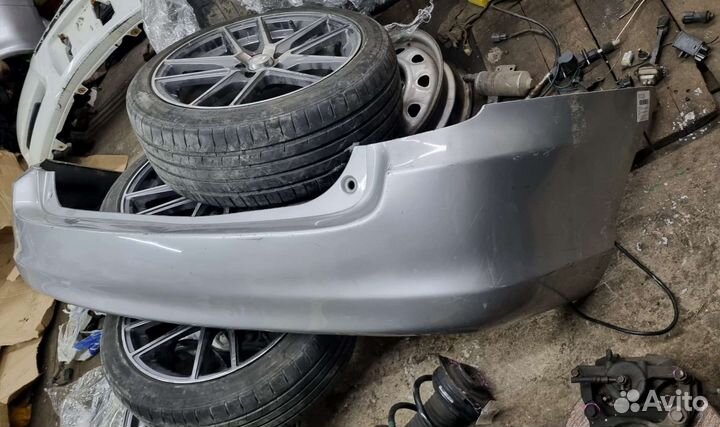 Бампер задний Fielder