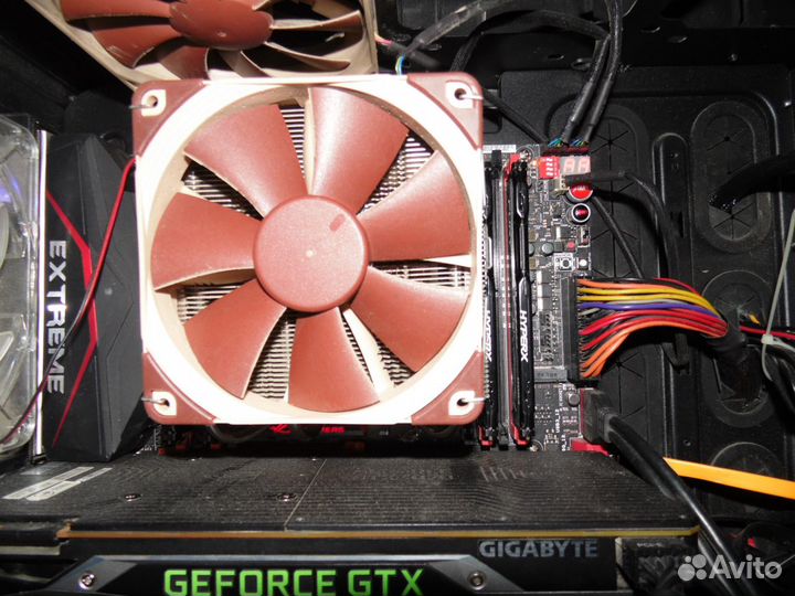 Asus ROG Rampage V Extreme X99 Cooler Master