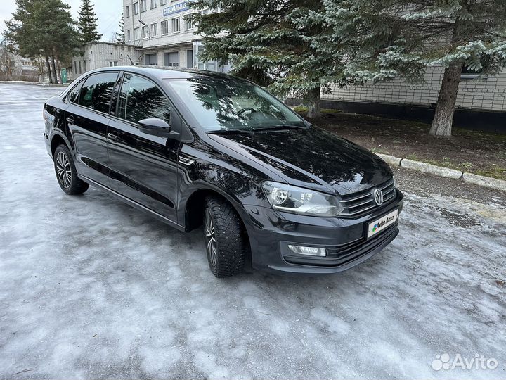 Volkswagen Polo 1.6 AT, 2016, 215 000 км