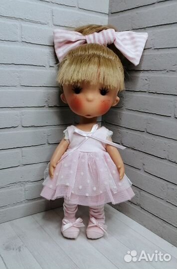 Куклы Ллоренс, Крузелинг