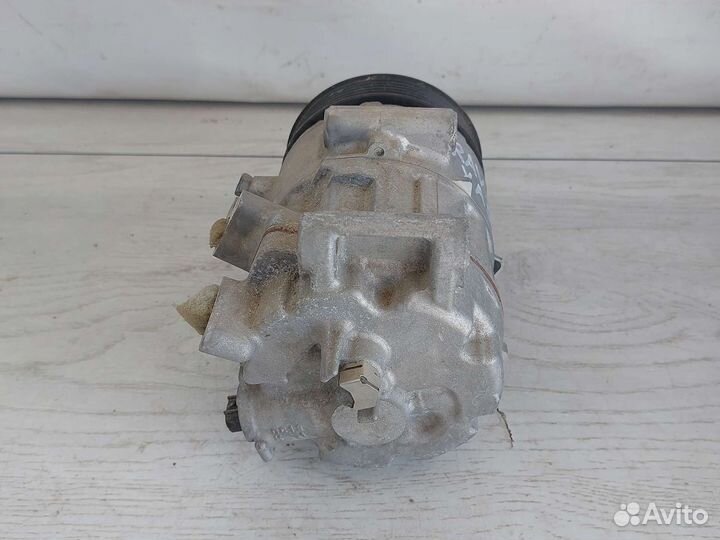 Toyota Rav4 XA50 Компрессор кондиционера