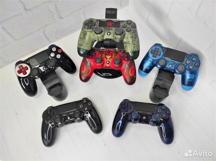Геймпады PS4 - все что на фото оригиналы