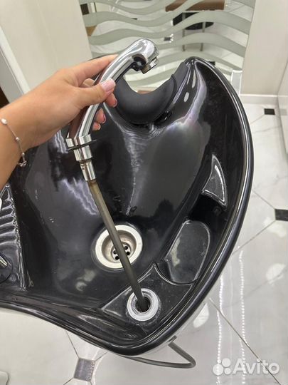 Мойка парикмахерская и кресло