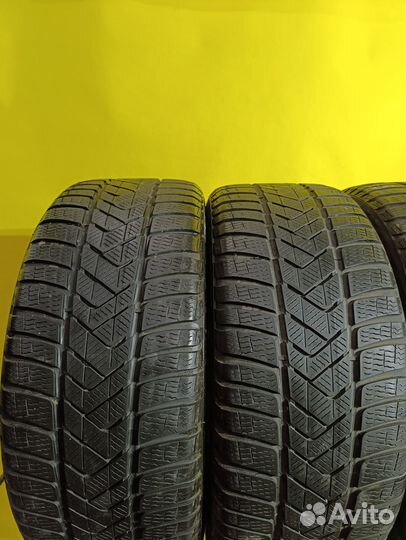 Pirelli Winter Sottozero 3 235/45 R18