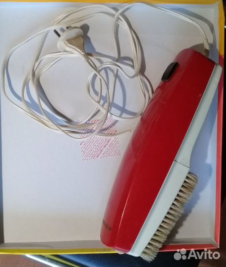 Электрощетка-пылесос Ветерок-3 СССР