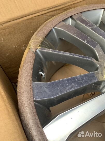 Диск литой на range rover