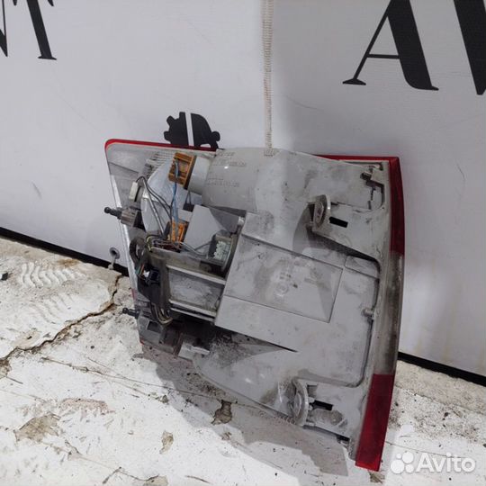 Фонарь задний правый задний правый Skoda Octavia