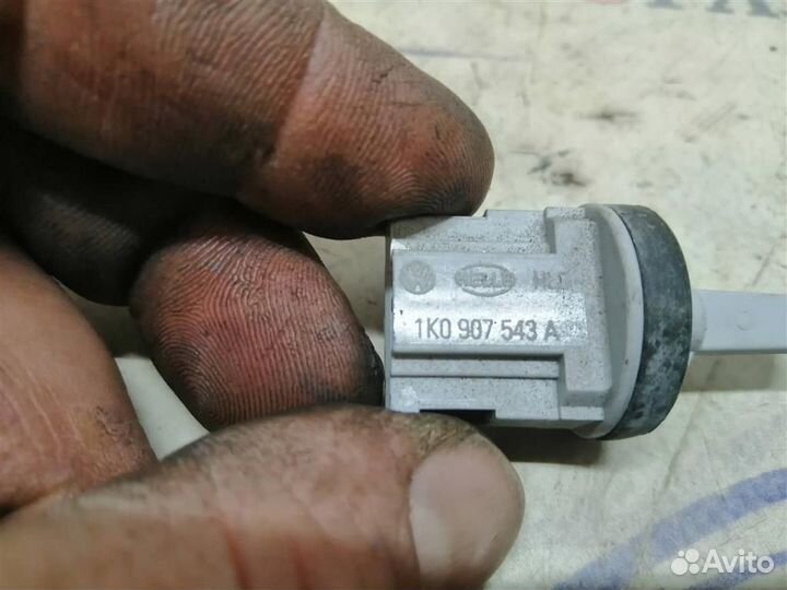 Датчик температуры VW Touareg 2002-2010